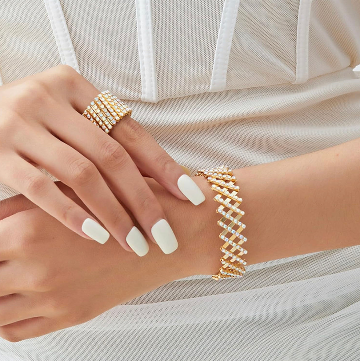Carys™ Elegant Gold Finish Ring and Bracelet Set