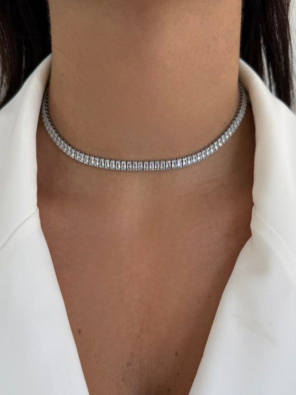 Audira™ White Baguette Collar