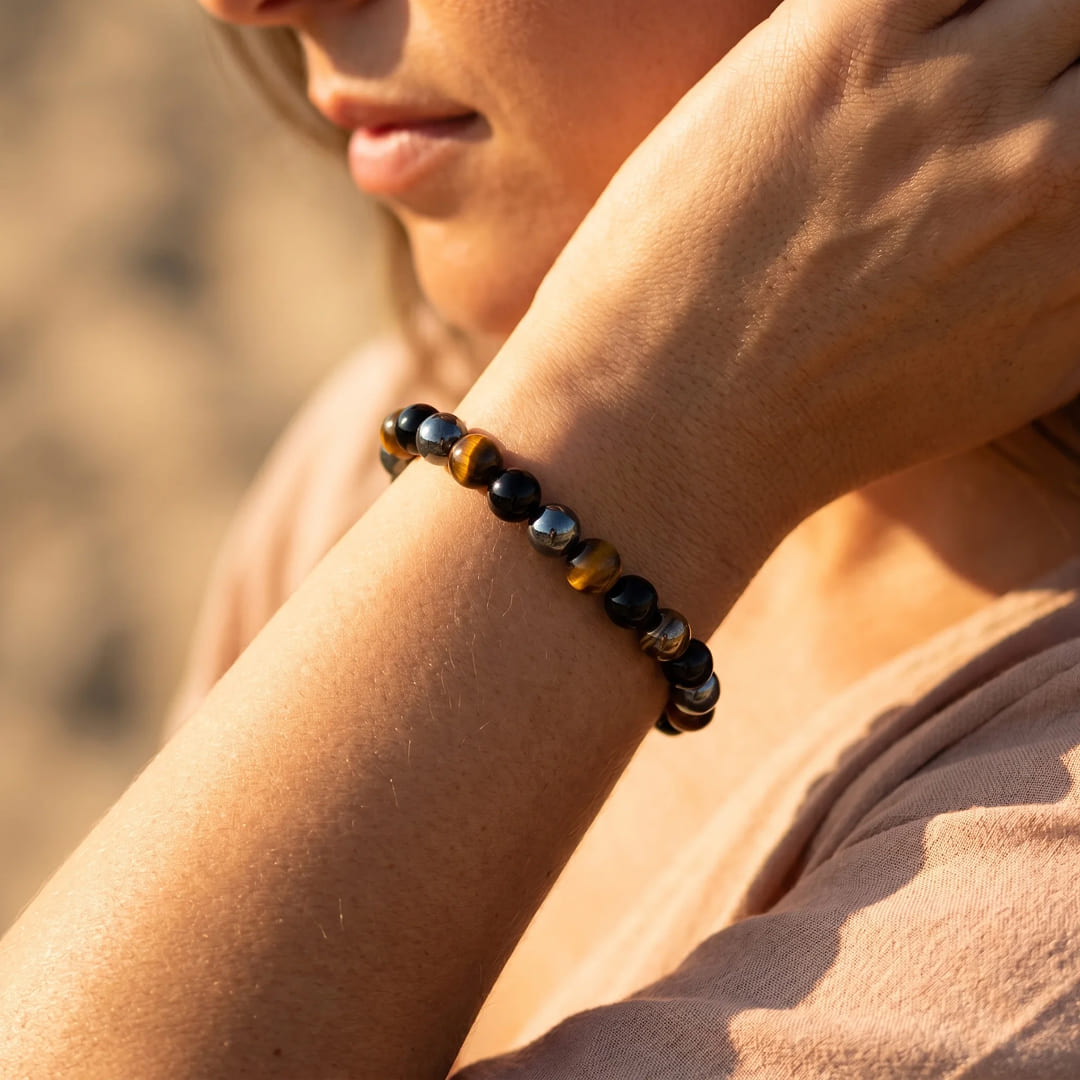 Caryra™ "3 Protections" Bracelet in Tiger's Eye, Hematite, and Black Obsidian