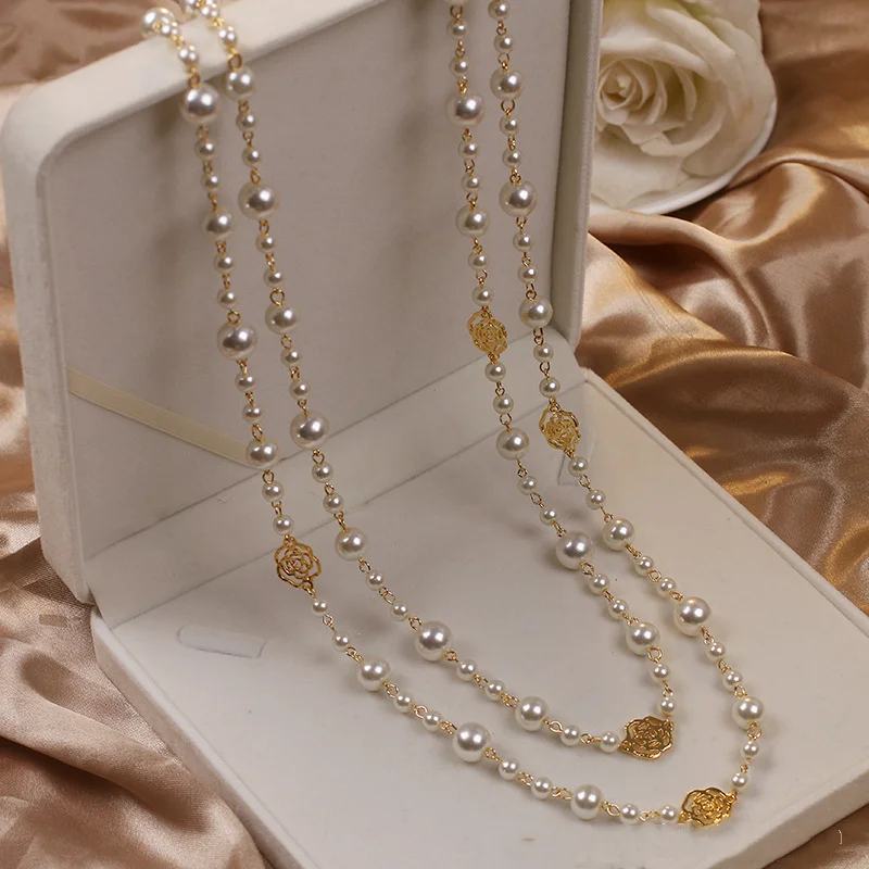 Darivienne™ Elegant Pearl Necklace with Gold Chain